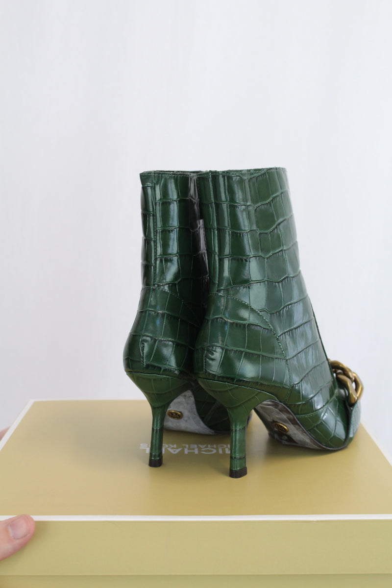 Michael Kors - 'Scarlett Ankle Bootie' In Box