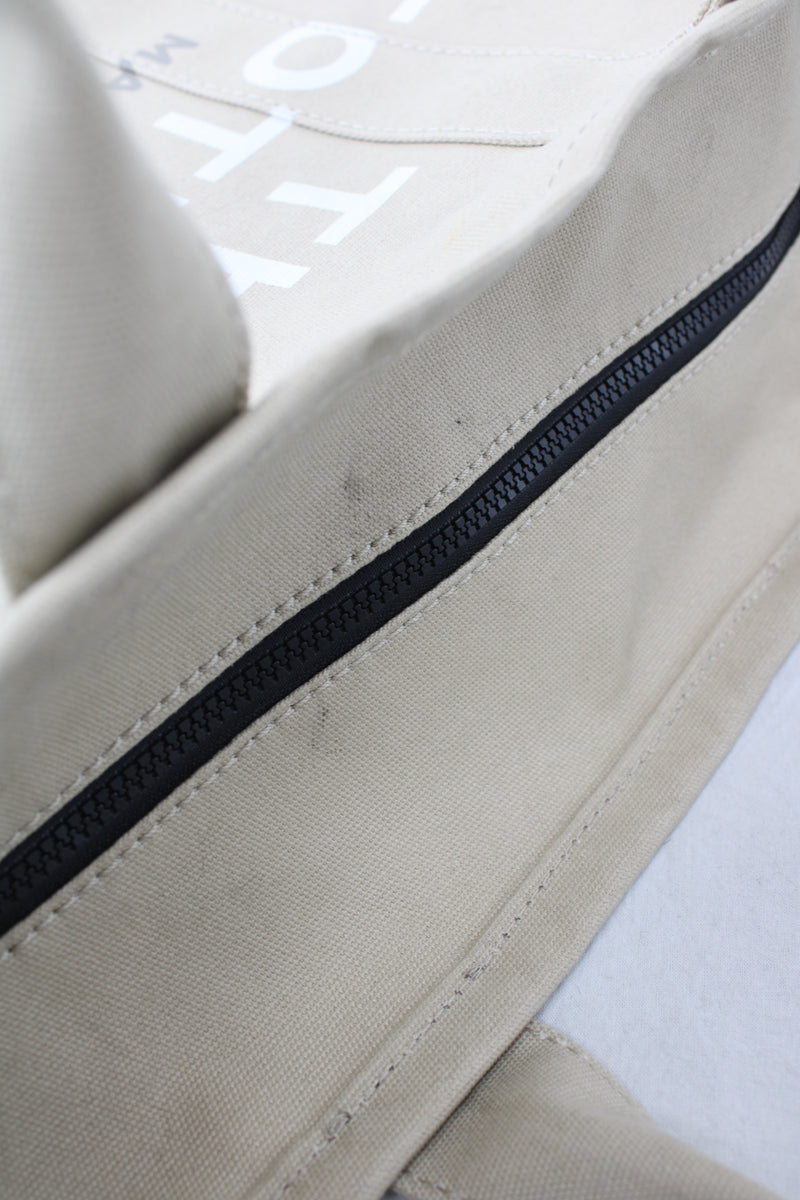 Marc Jacobs - The Tote Bag