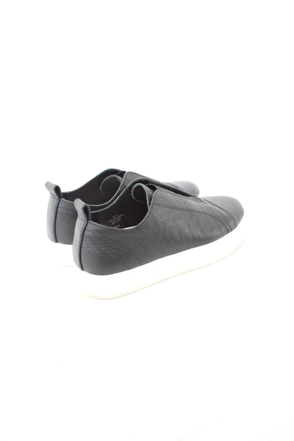 Moochi - Platform Sneakers