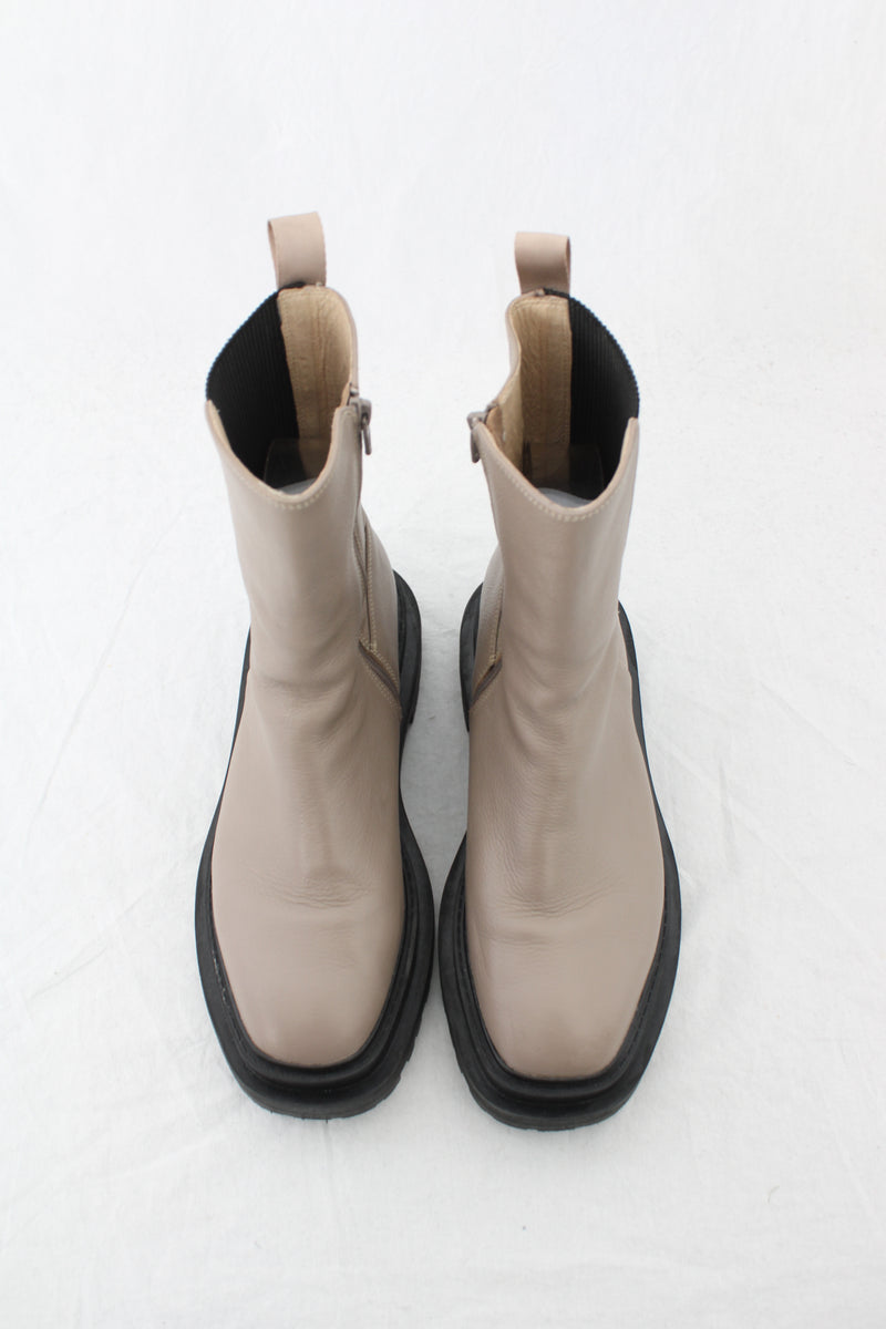 Isabella Anselmi - Chunky Leather Boots