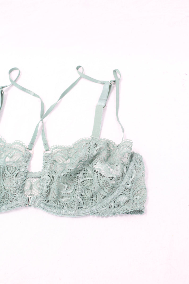 Lonely - Lace Underwire Bra