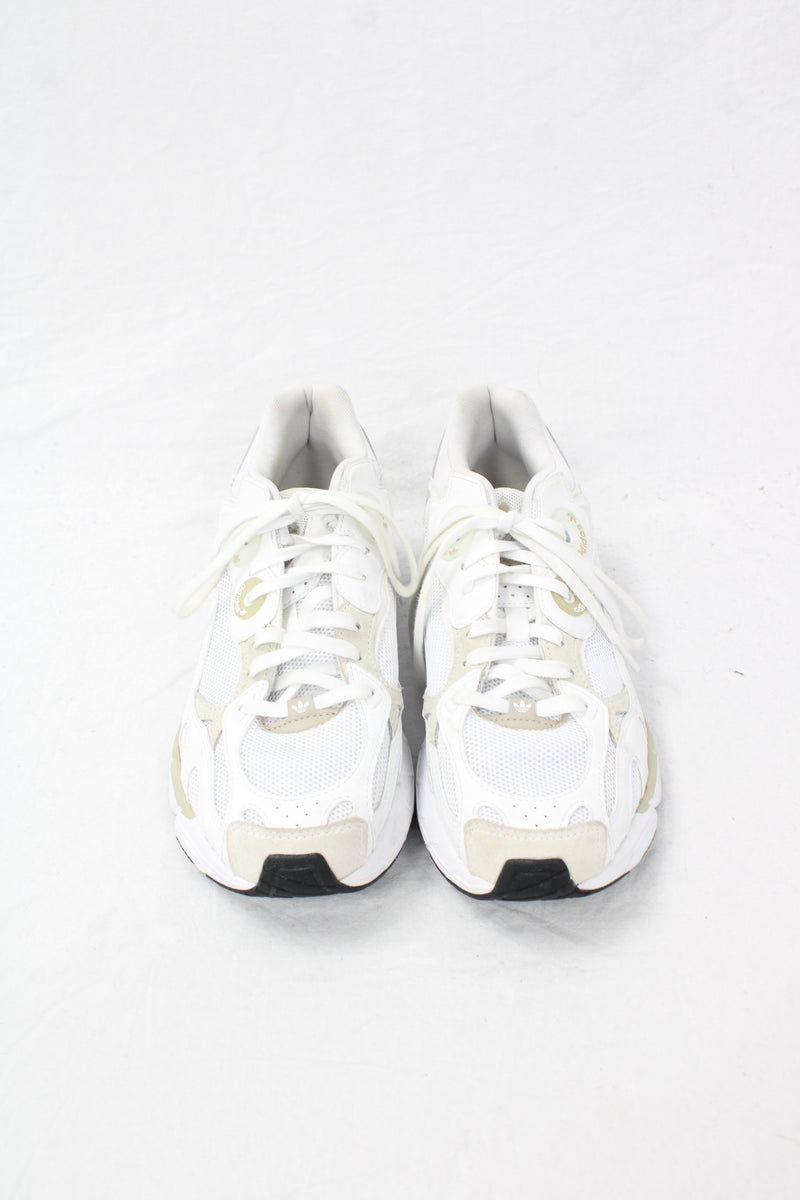 Adidas - Astir Wonder Beige Sneakers