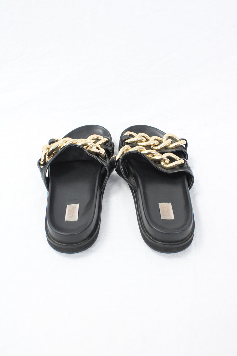 Kathryn Wilson - Chunky Chain Sandals