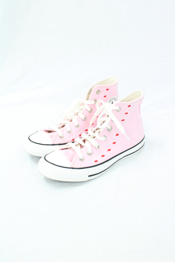 Converse - Valentine Kisses Sneakers