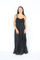 Dissh - Flowy Maxi Dress