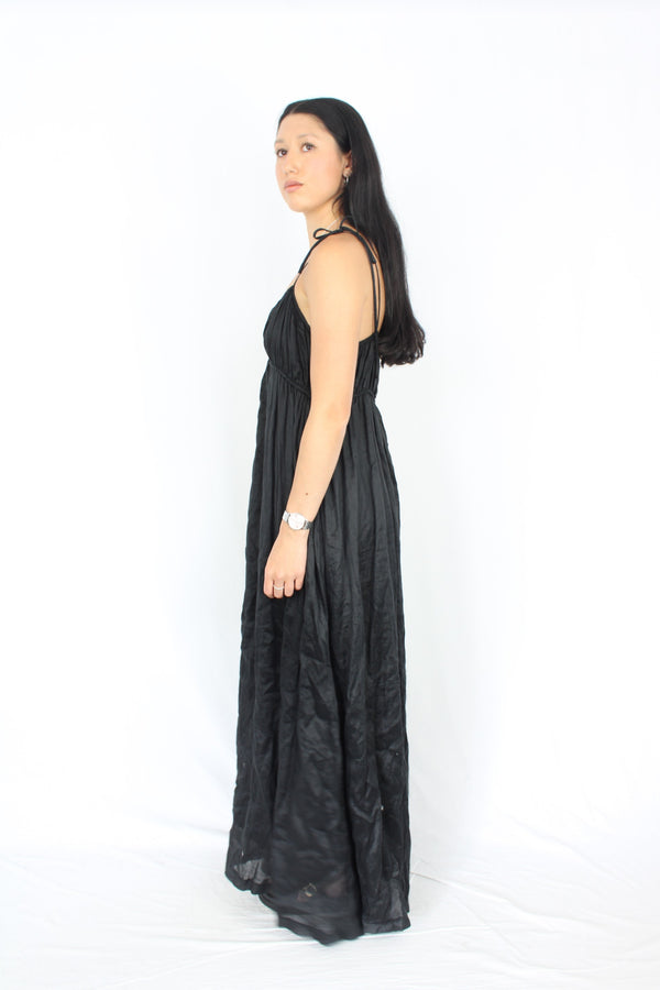 Dissh - Flowy Maxi Dress