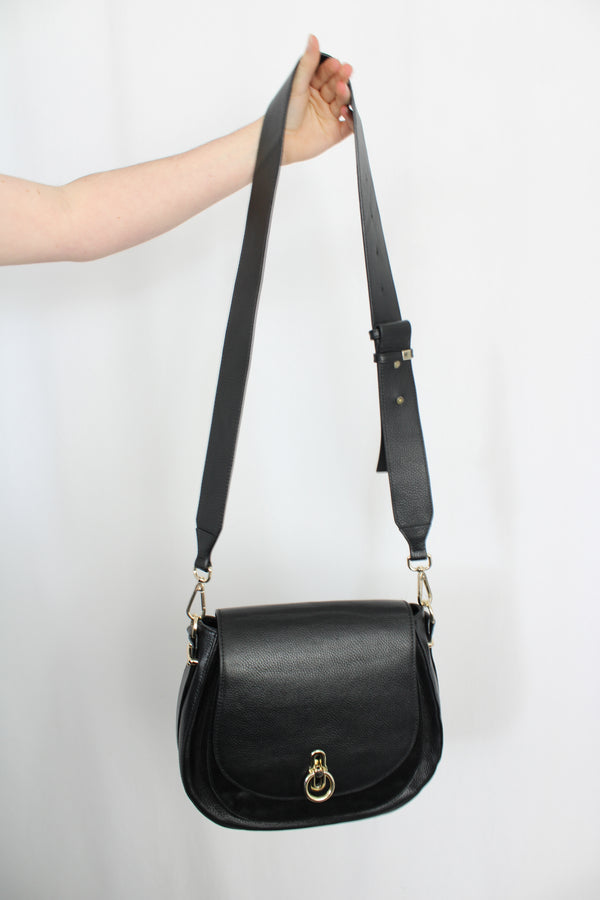 Mi Piaci - Leather Crossbody Bag