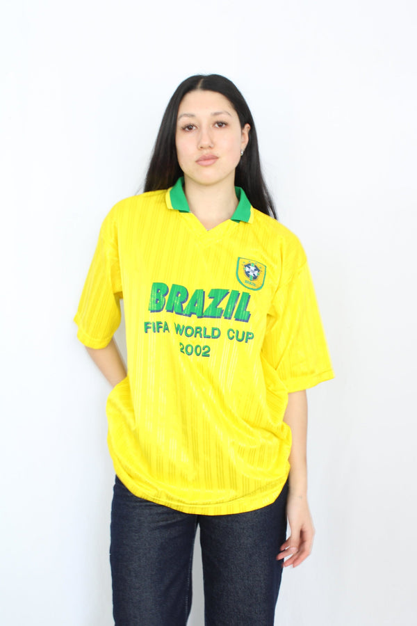 Srithai Sport - Vintage 2002 Brazil Football Tee