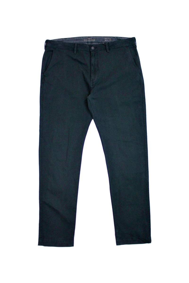 Levi Strauss & Co - Tapered Leg Chino Pant