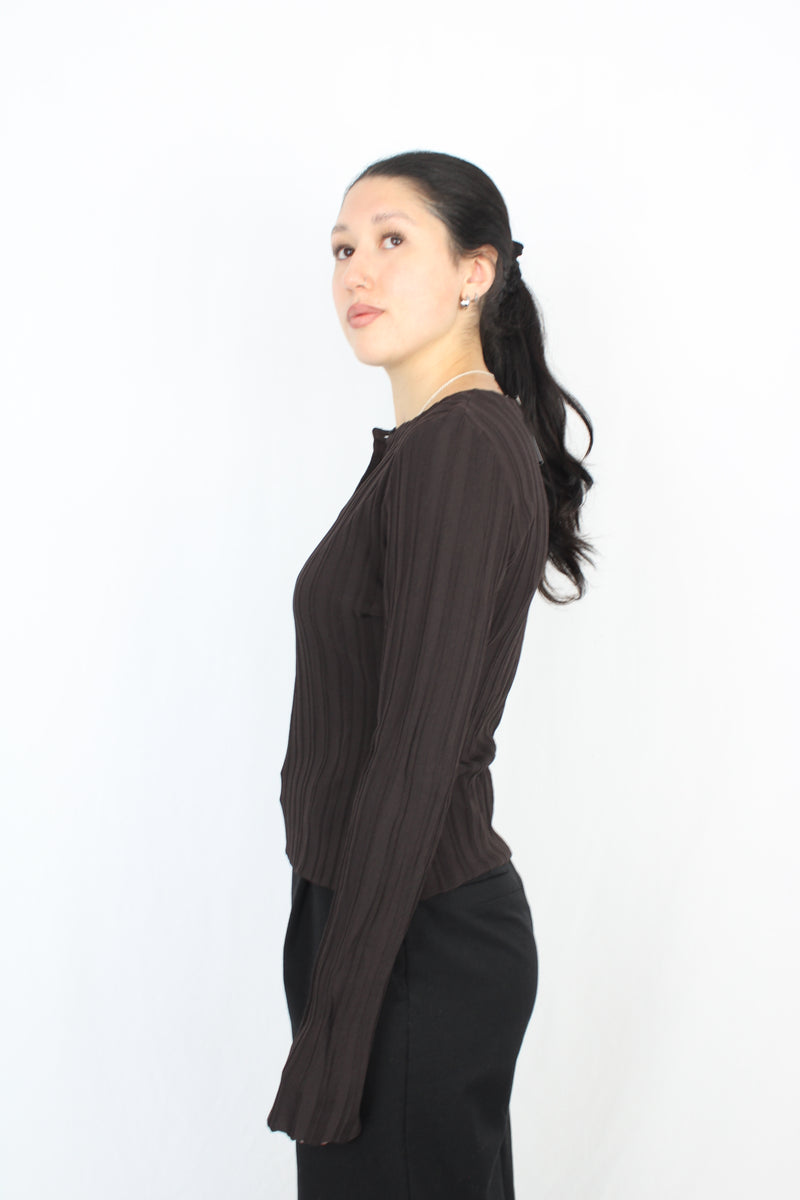 Dissh - Ribbed Long Sleeve Top