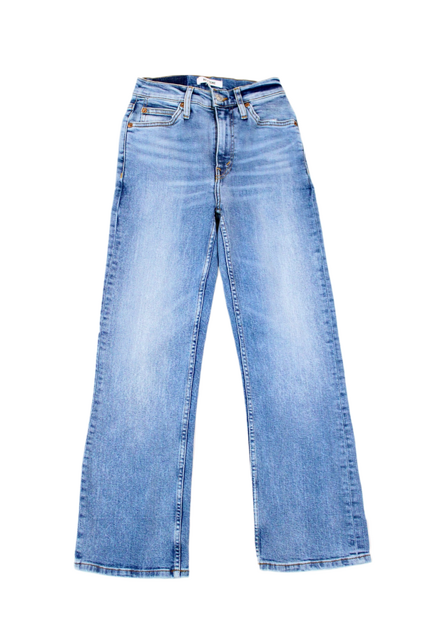 Cropped Straight Jean