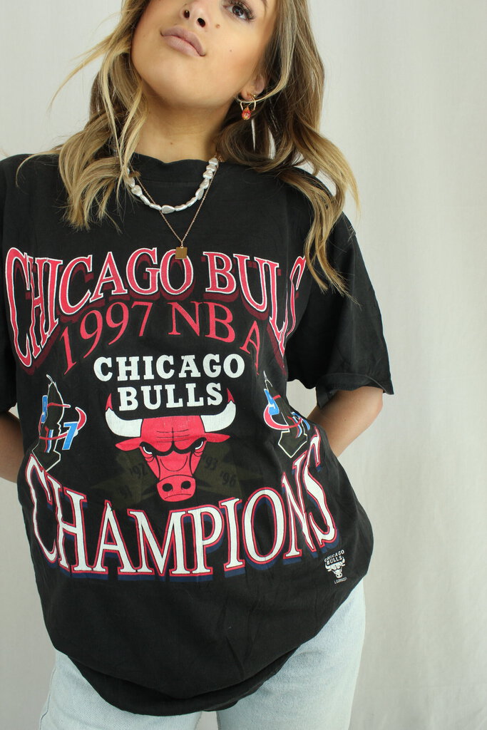 Chicago Bulls 97 Champs Tee