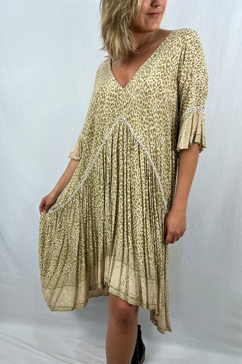 Leopard Embroidery Midi Dress