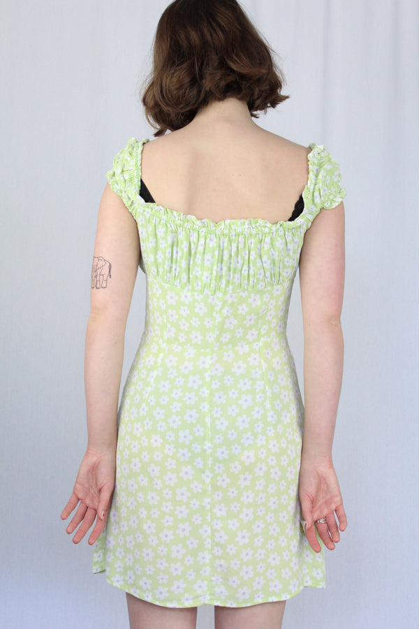 Puff-sleeve milkmaid dress